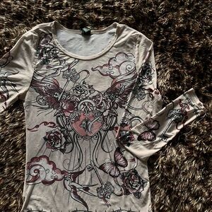 Wild Fable Beige and Maroon Graphic Long Sleeve Top